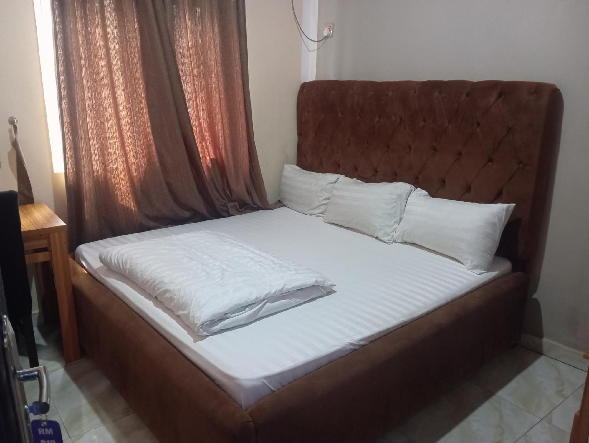 Charles Groove Hotel & Suit Port Harcourt Εξωτερικό φωτογραφία